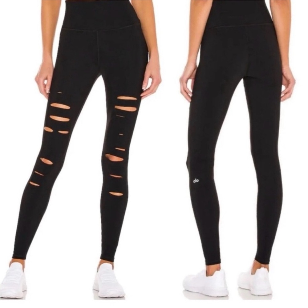 ALO Yoga Ripped Warrior Legging Black size XXS